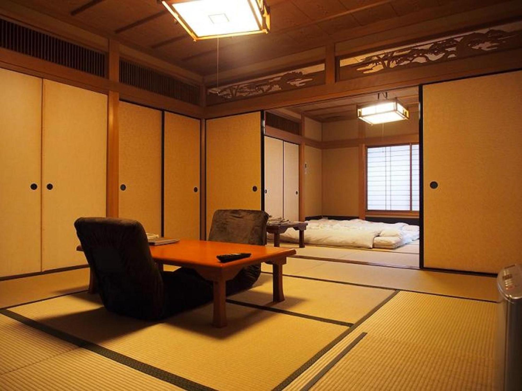 Kamuroan Kyoto Bagian luar foto