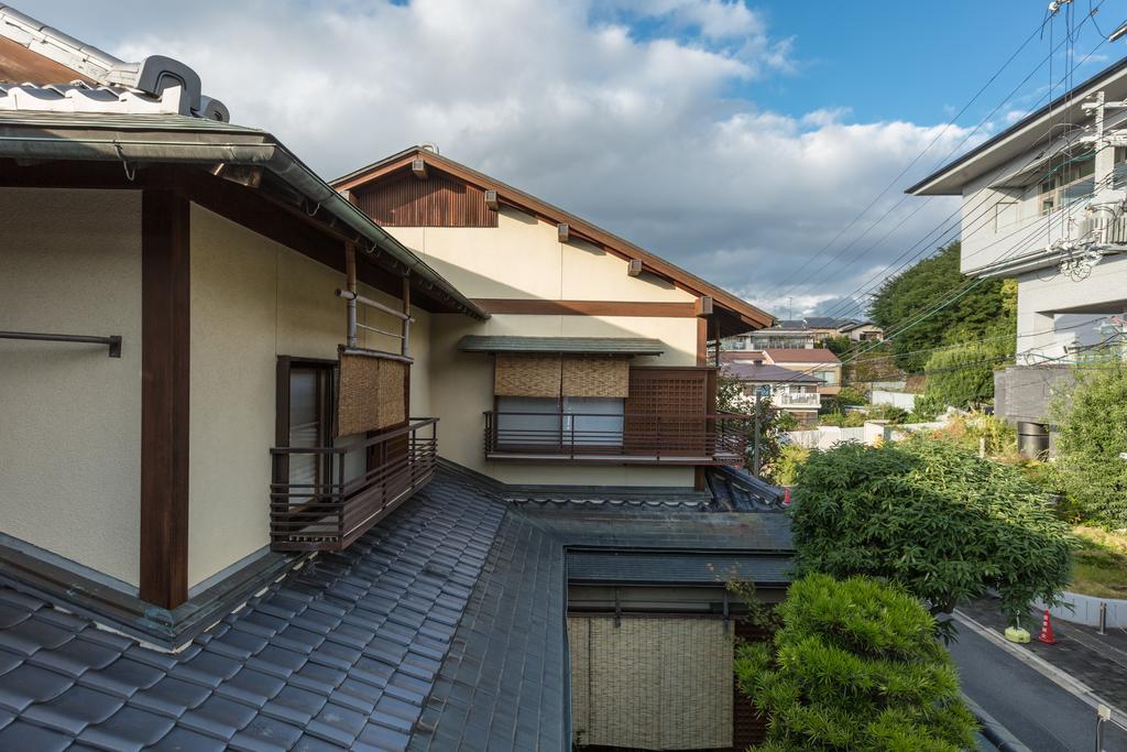 Kamuroan Kyoto Bagian luar foto