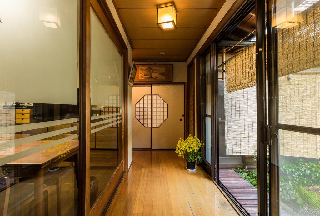 Kamuroan Kyoto Bagian luar foto