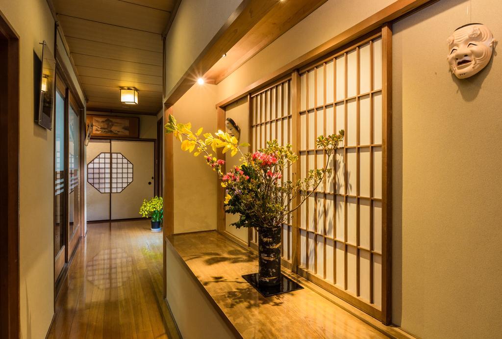 Kamuroan Kyoto Bagian luar foto